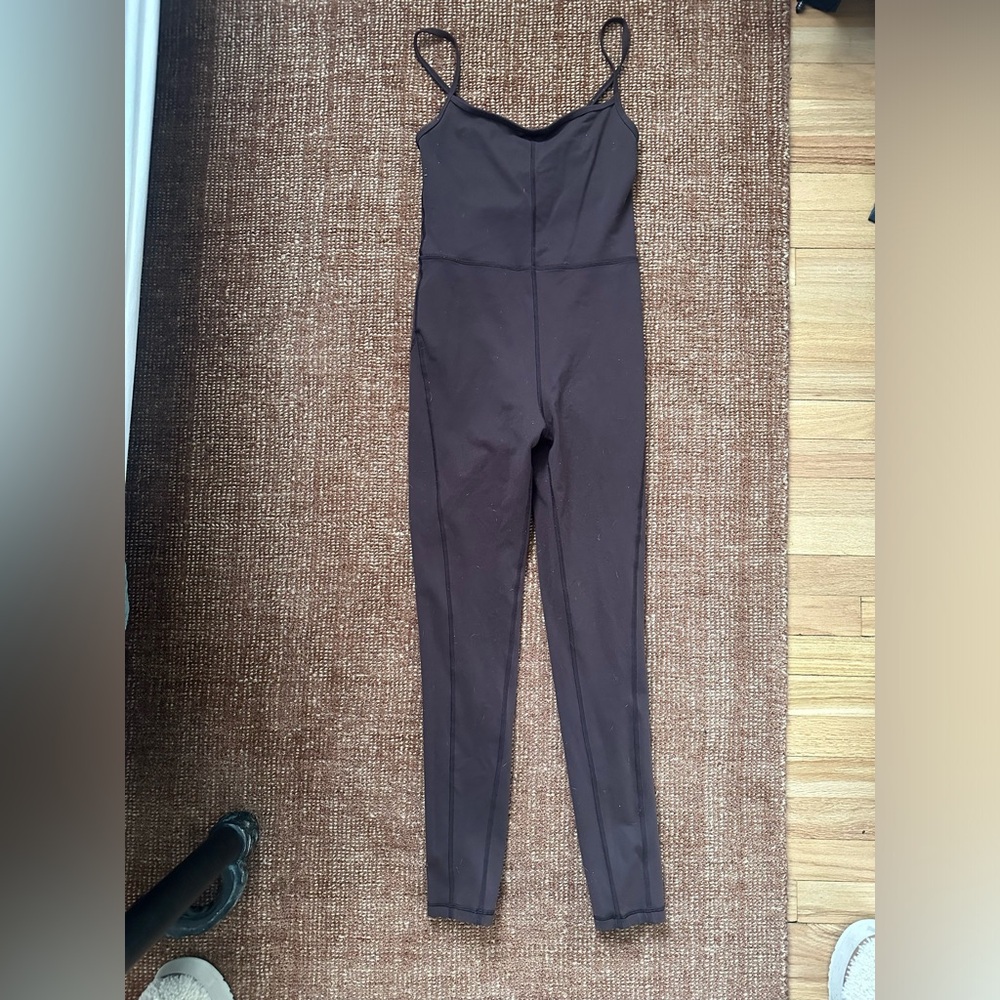 Aritzia jumpsuit brown medium